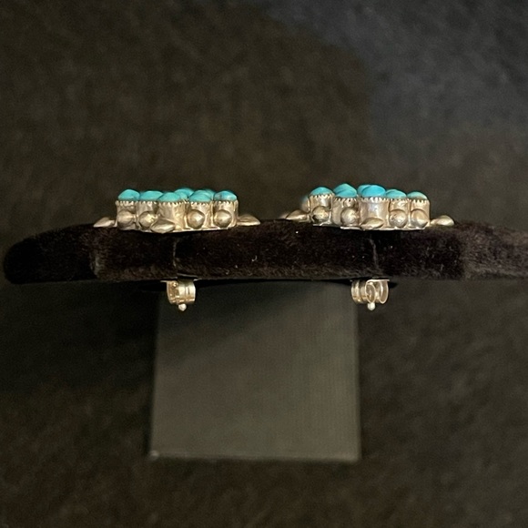 AUTHENTIC ZUNI TURQUOISE & STERLING EARRINGS - Picture 6 of 8